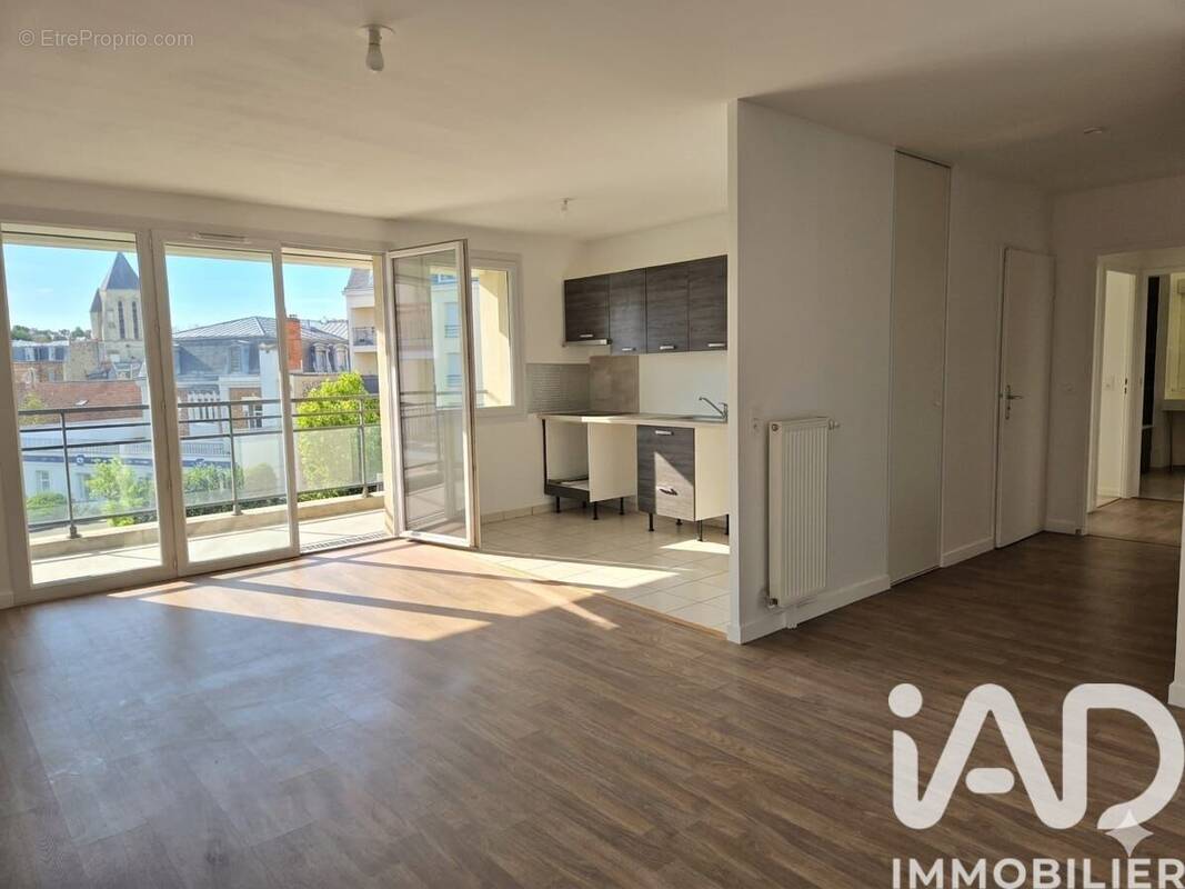 Photo 1 - Appartement à CORBEIL-ESSONNES
