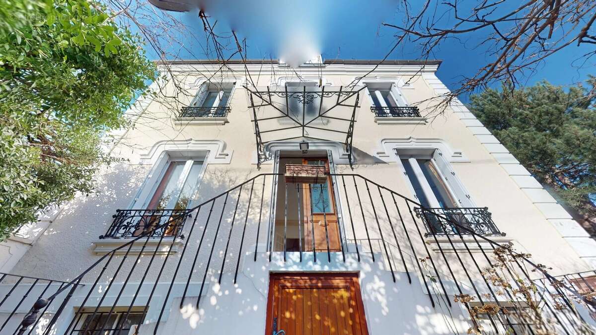 Maison à NEUILLY-PLAISANCE