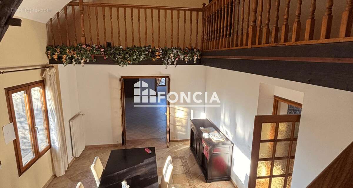 Maison à SAINT-OUEN-DE-MIMBRE