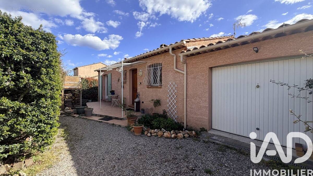 Photo 1 - Maison à GINASSERVIS