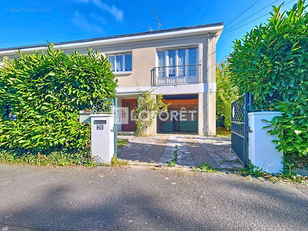 Maison à LES PONTS-DE-CE