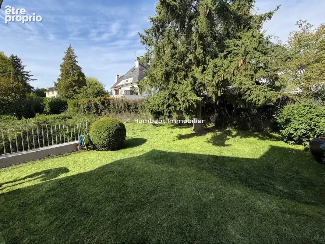 Maison 7 pièces 169 m² à vendre à La Celle-Saint-Cloud (78170) - photo 9