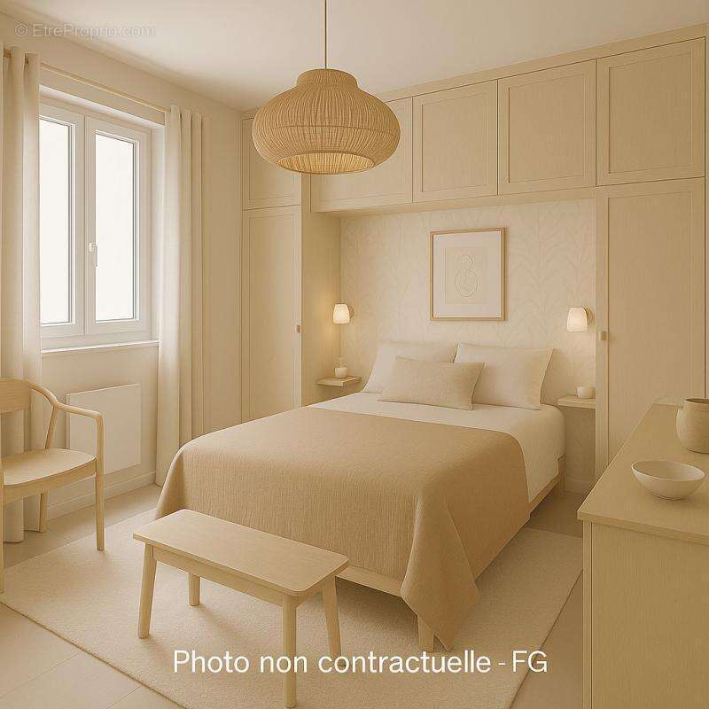 Maison à SOLLIES-VILLE