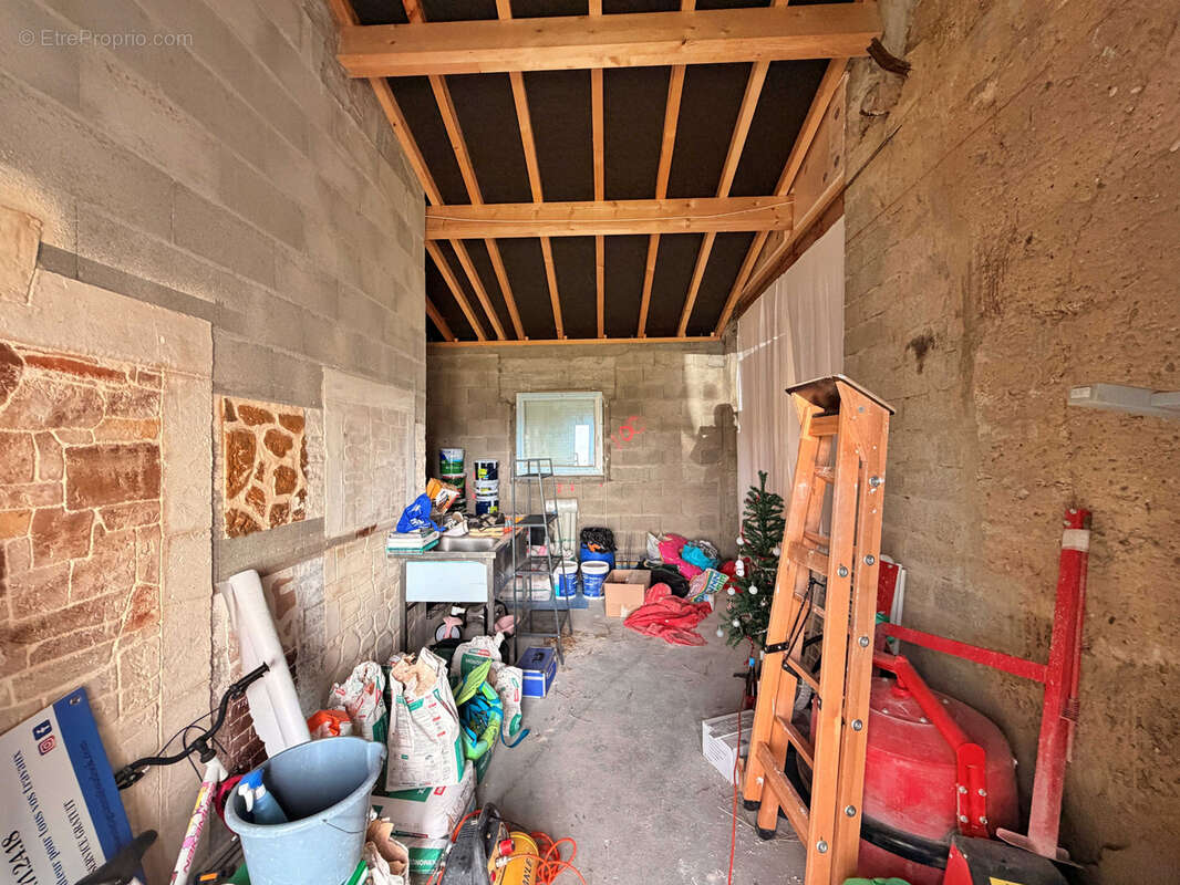 Maison à SAINT-JEAN-DE-SOUDAIN