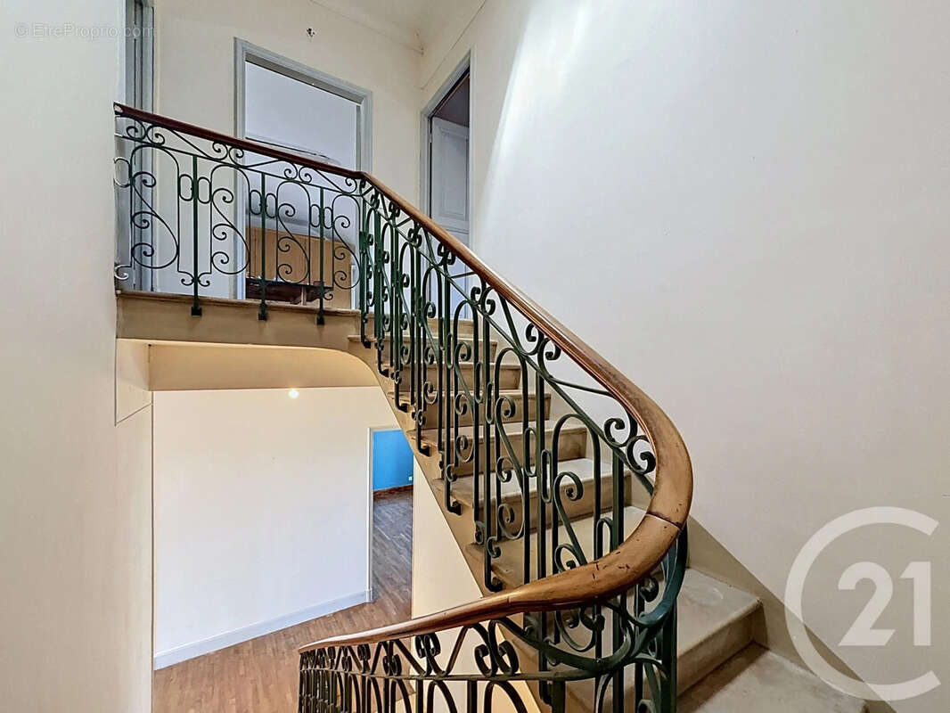 Maison à CHATEAURENARD