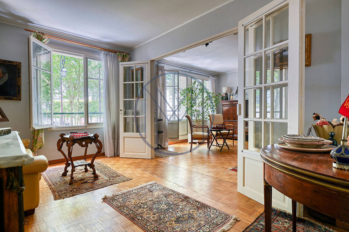 Appartement à VERSAILLES