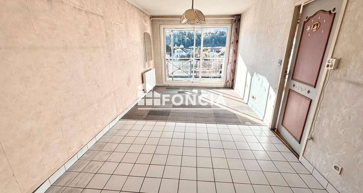 Appartement à AIX-LES-BAINS