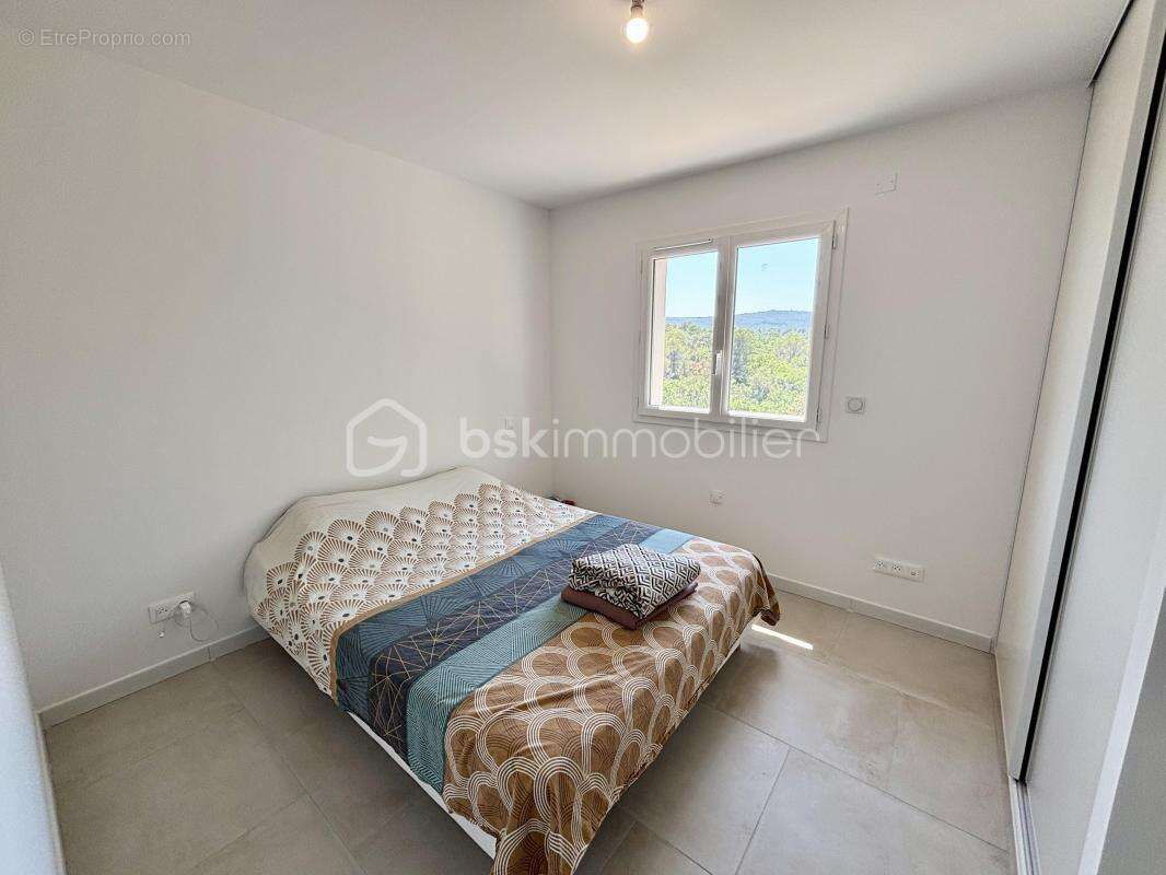 Maison neuve de 84m2 à Ampus - photo 8