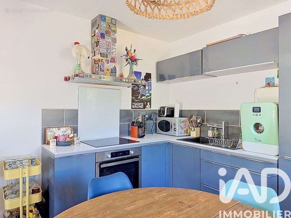 Appartement 42 m² à Plan-D'aups-Sainte-Baume  - photo 4