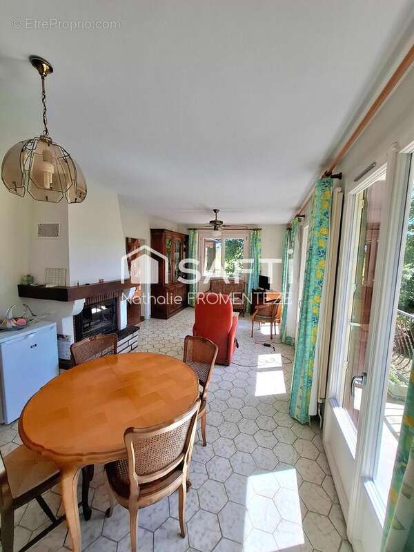 Photo 2 - Maison à LALBENQUE