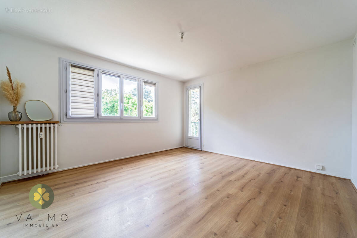 Appartement à MONTFORT-L'AMAURY