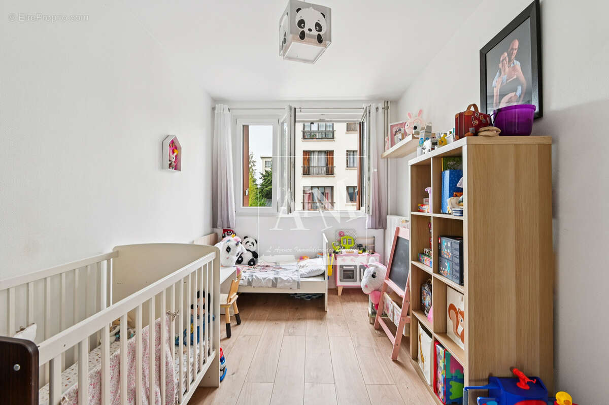 Appartement à NANTERRE