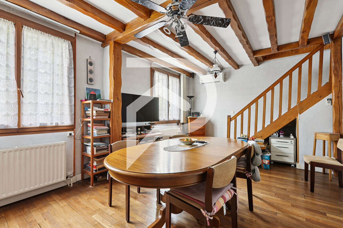 Maison à COLOMBES