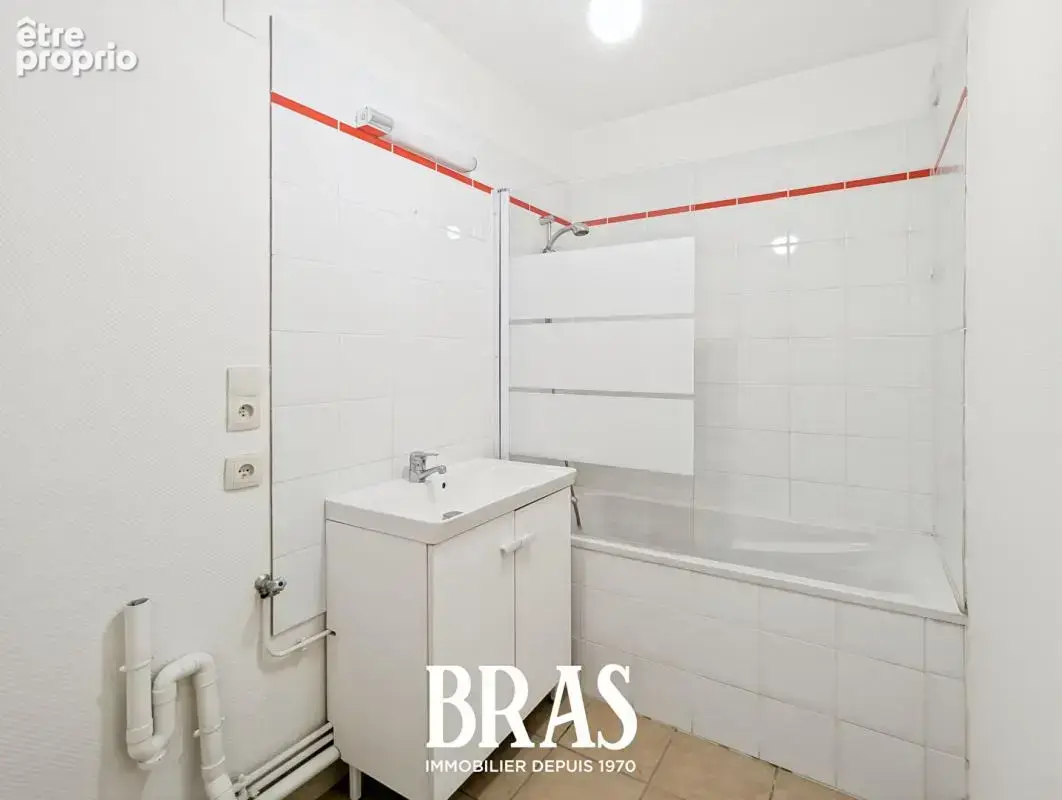 Appartement Vannes 2 pièce(s) 46.76 m2 - photo 7