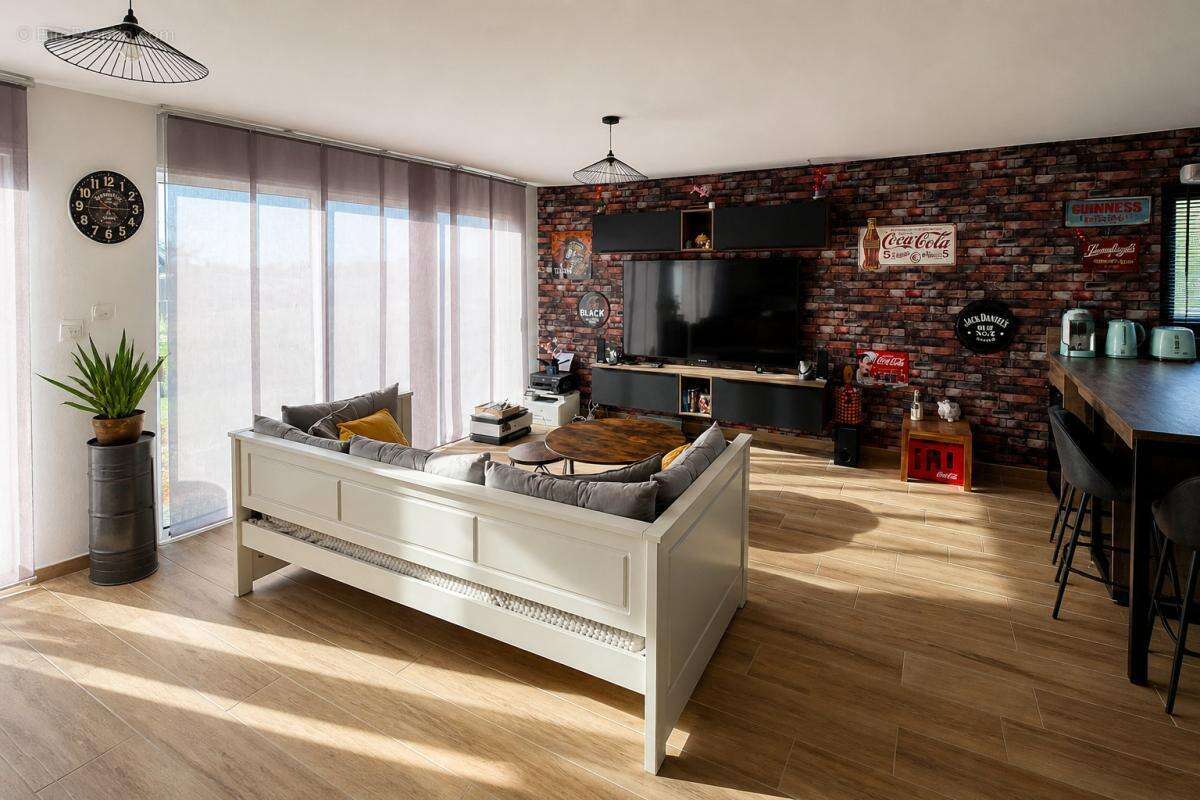 Maison de plain-pied   4 chambres   135,75M2   DPE A   Doubl - photo 3