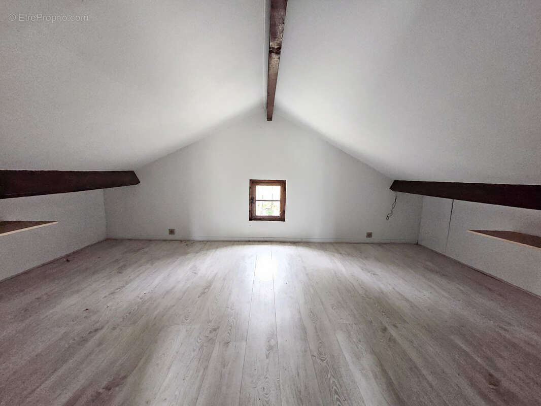 Maison à SAVIGNY-SUR-ORGE