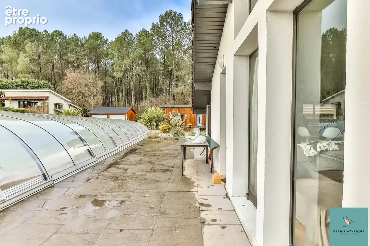 Maison 75 m² à Saint-Julien-En-Born  - photo 4