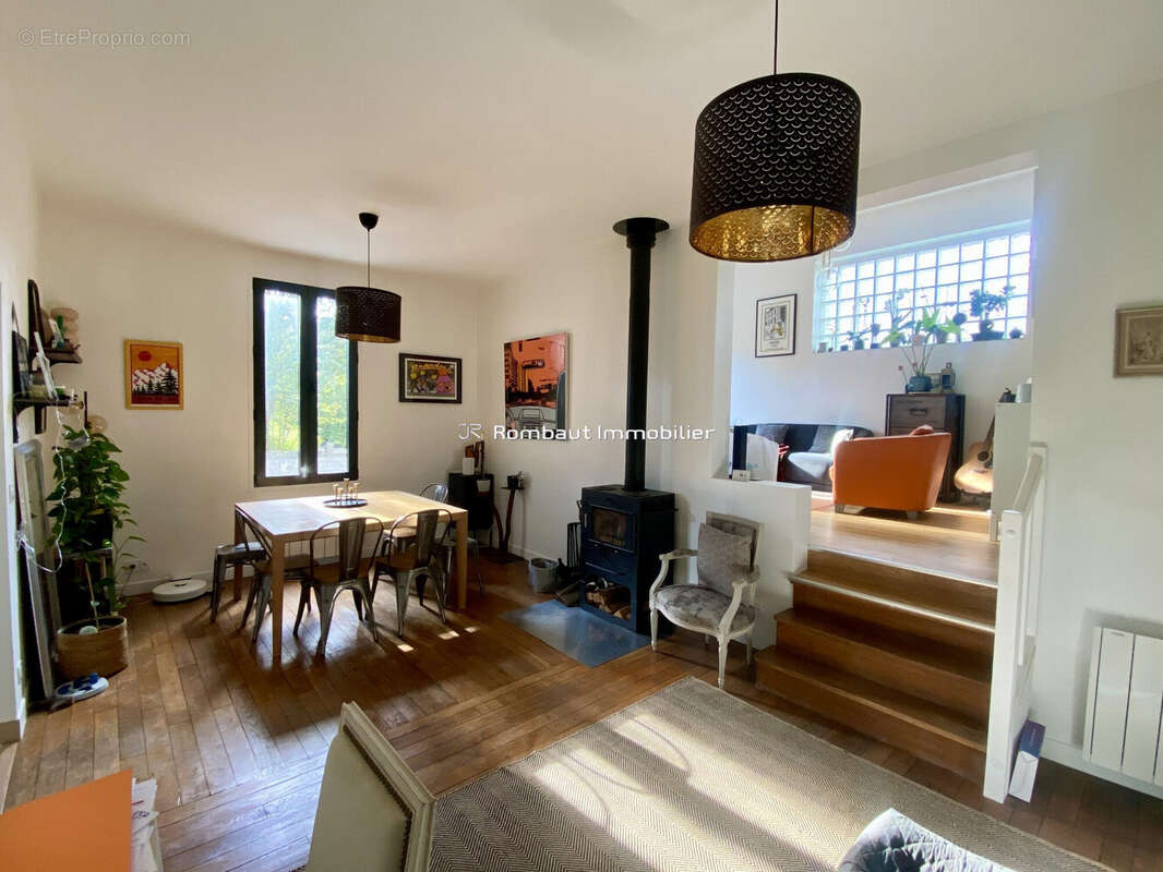 Maison à LA CELLE-SAINT-CLOUD