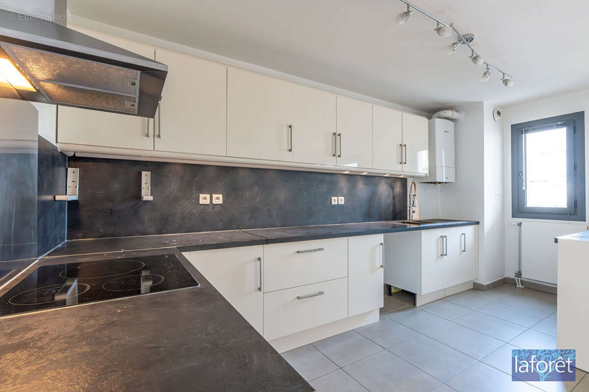 Appartement à NOGENT-SUR-MARNE