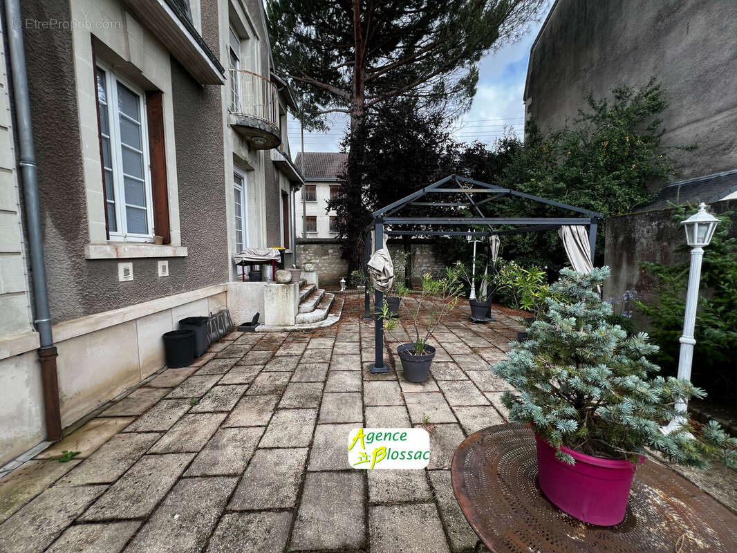 Maison à CHATELLERAULT