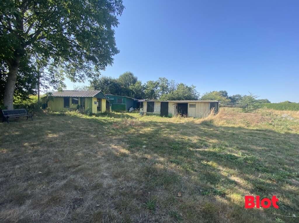 Terrain 10 073 m² à vendre à Moulins (35680) - photo 2
