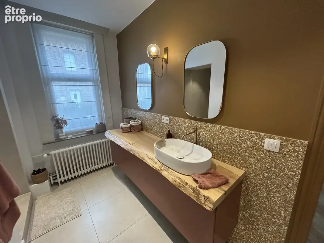 Maison de style bourgeoise double distribution développant 230m2 habitables et bâtie sur 2134m2 - photo 9
