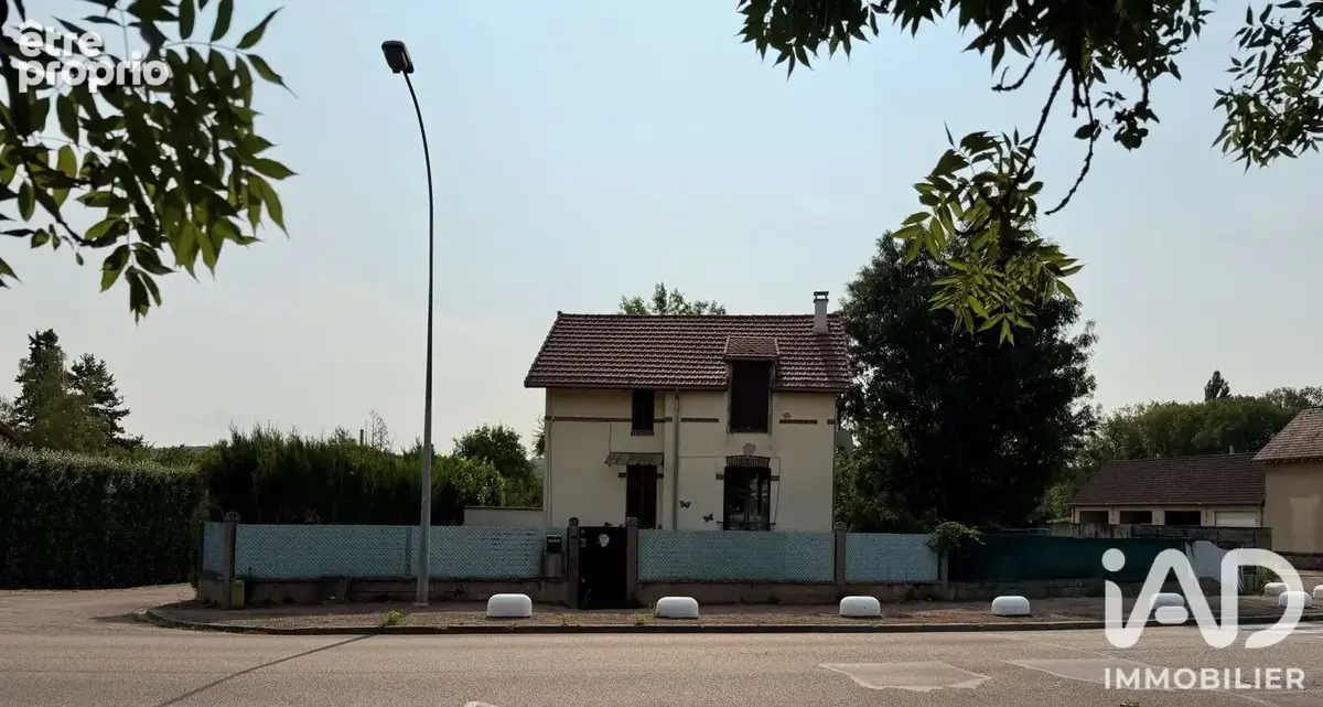 Photo 1 - Maison à SAINT-JULIEN-DU-SAULT