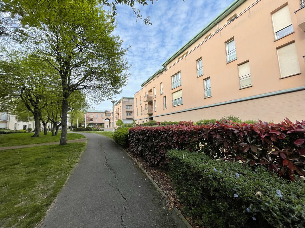 Appartement à LE COUDRAY