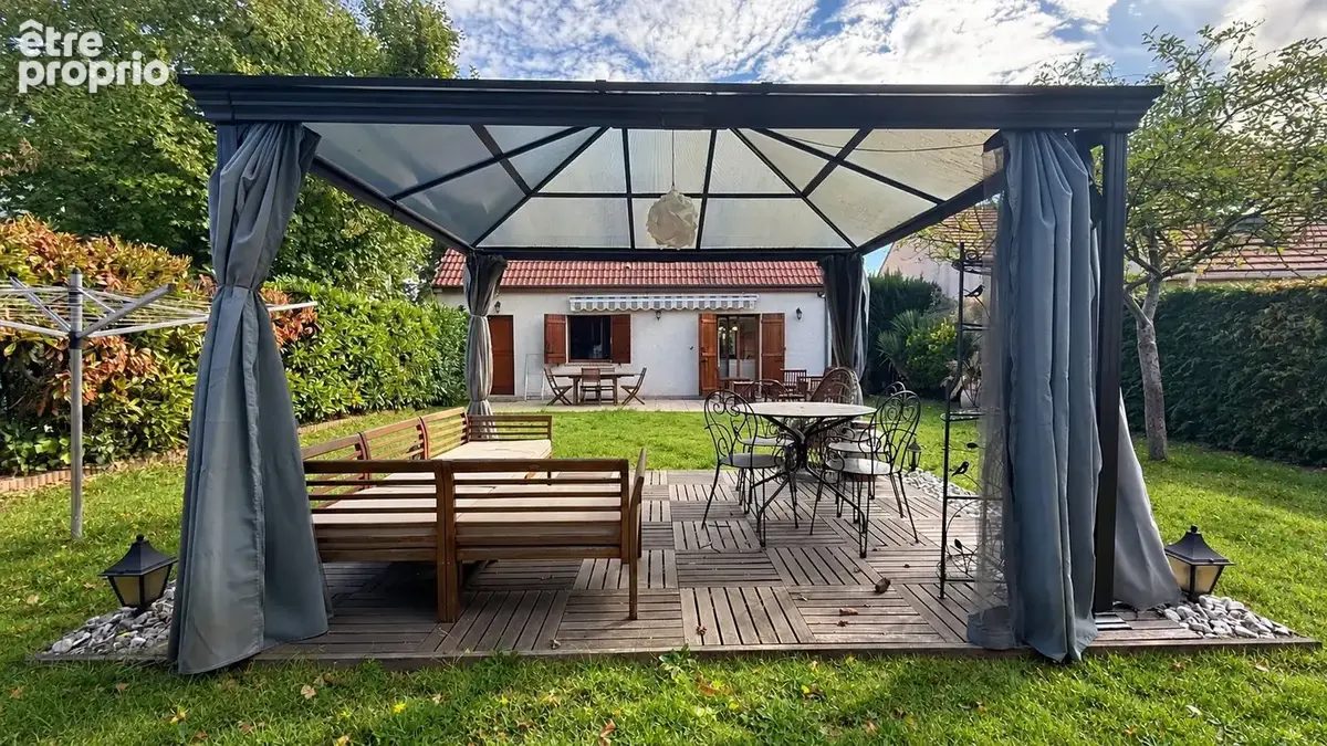 Maison 5 pièces 105 m² à vendre à Courtry (77181) - photo 2