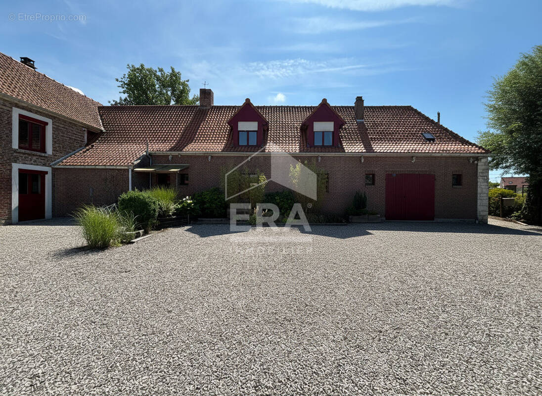 Maison à LICQUES