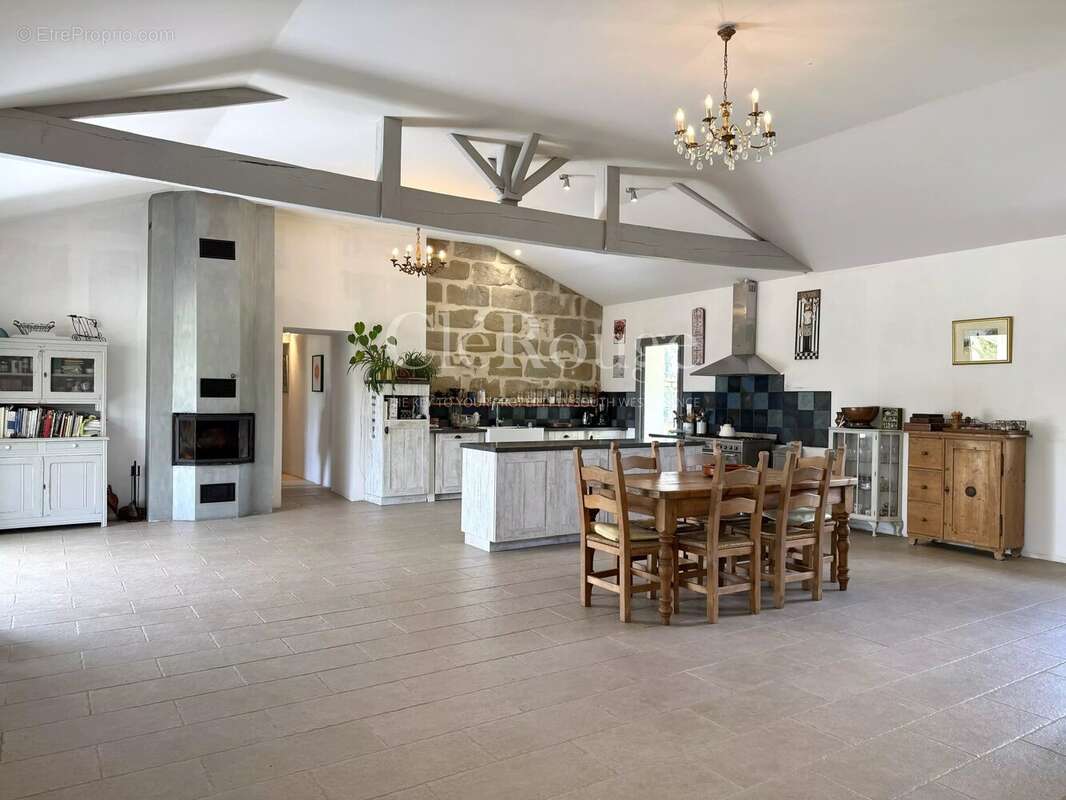 Proche d’Eymet – Maison en pierre de plain-pied de 4 chambres avec vues dégagées sur la campagne - photo 7