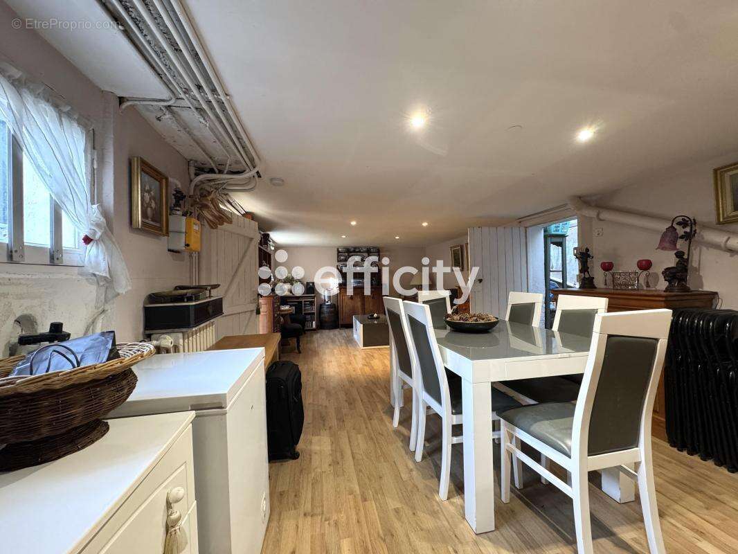 Maison 60 m² à Romainville  - photo 17