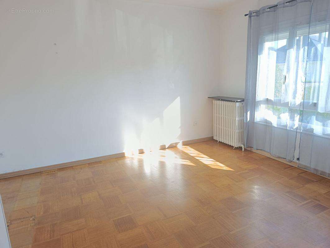 Maison à DAMMARIE-LES-LYS