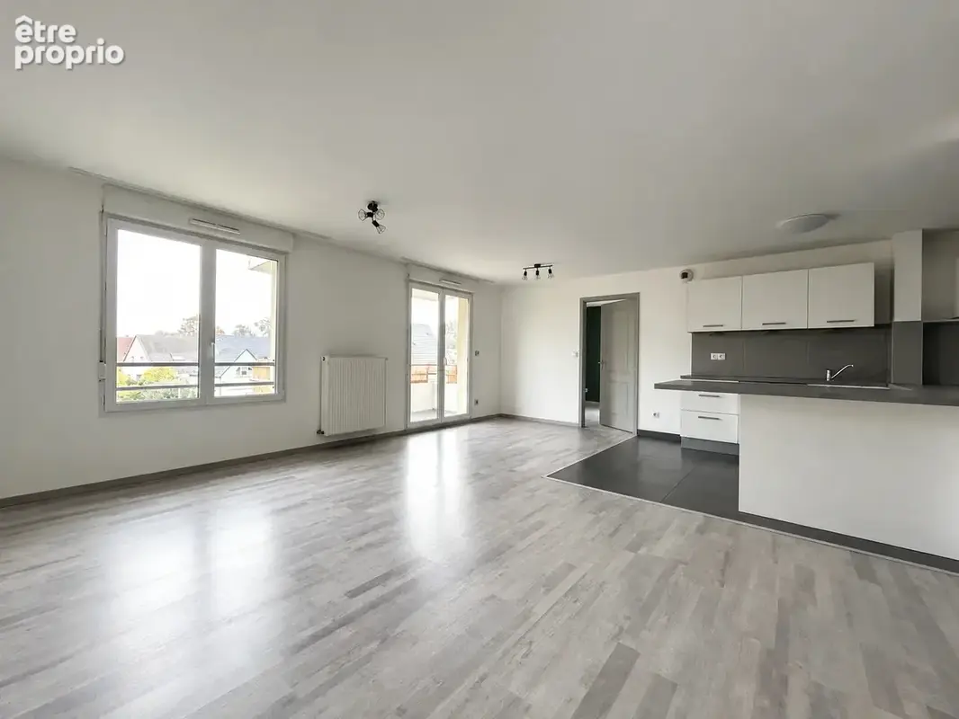 Appartement de 4 pièces à Haguenau de 82.01m² avec parking, cave et balcon - photo 1
