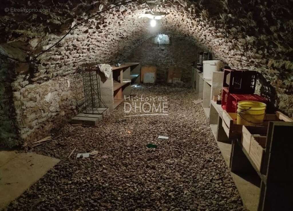 Maison à BERNAY-VILBERT