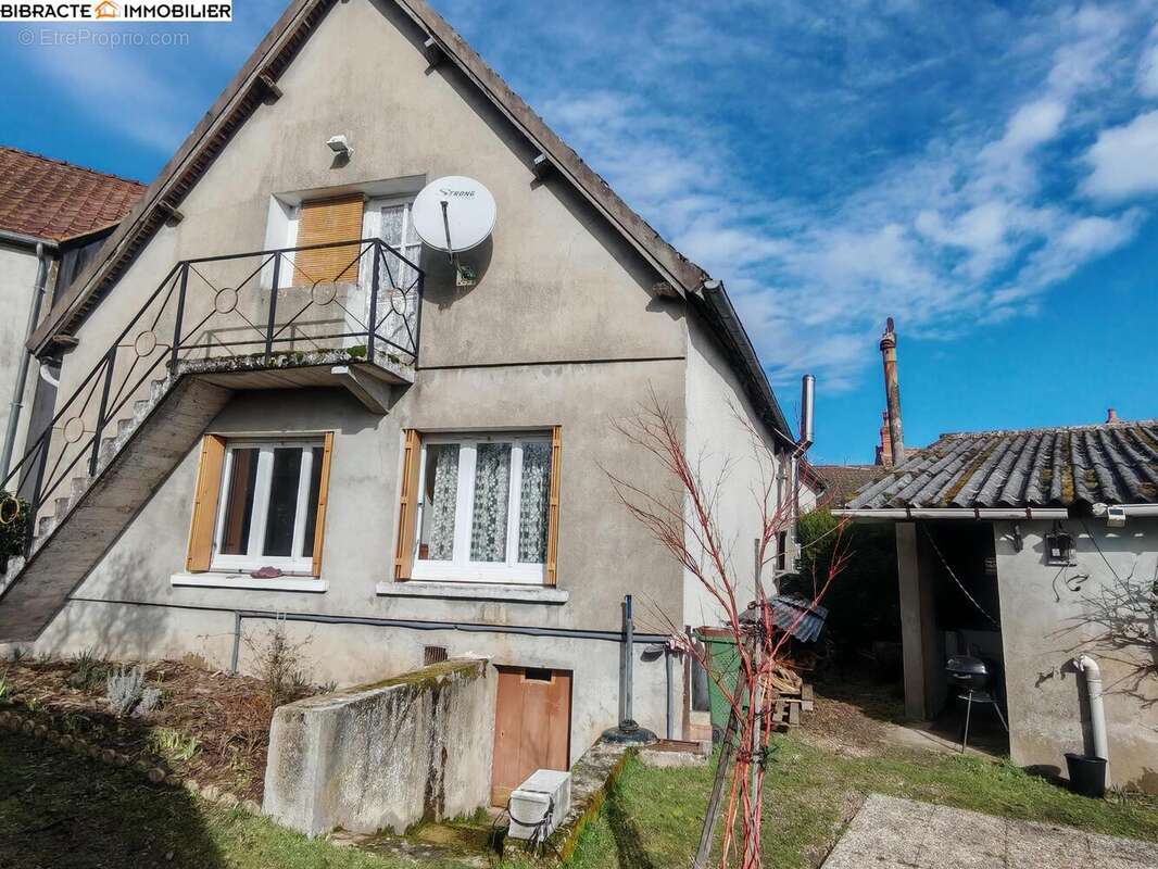 Maison à LA NOCLE-MAULAIX