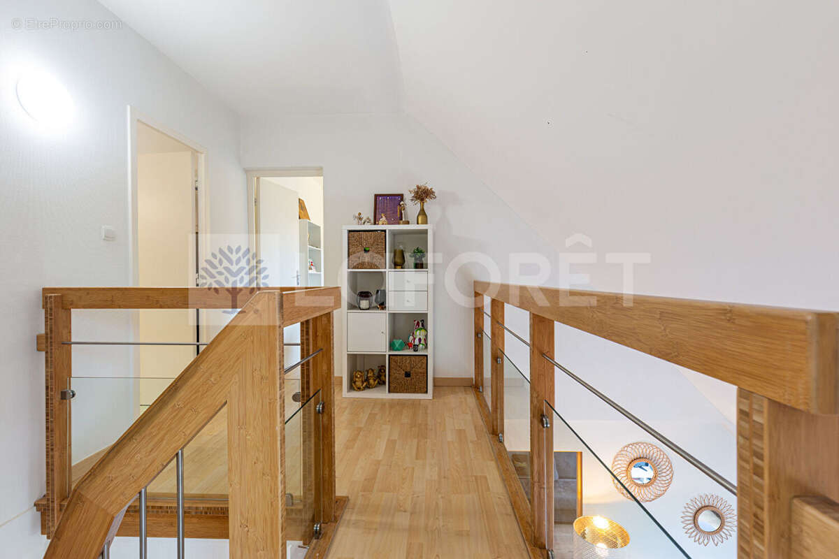 Appartement à POISY