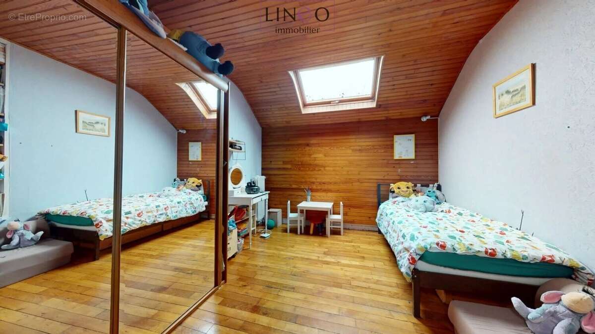 Maison à CHOISY-LE-ROI