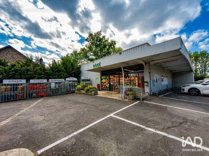 Photo 1 - Commerce à VIGEOIS