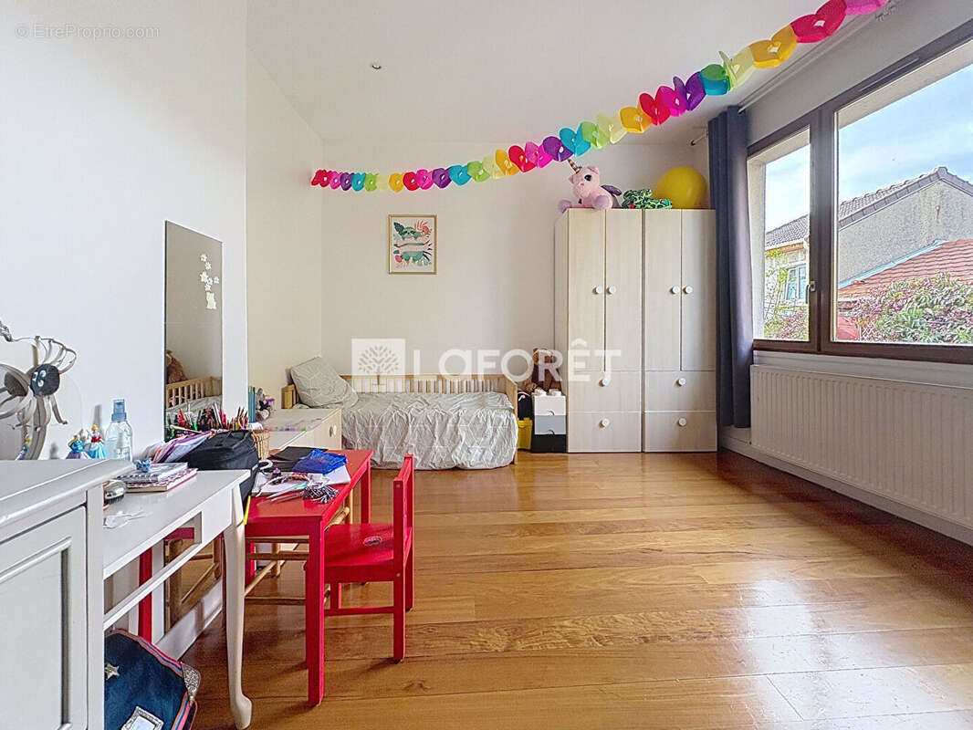 Appartement à BAGNOLET