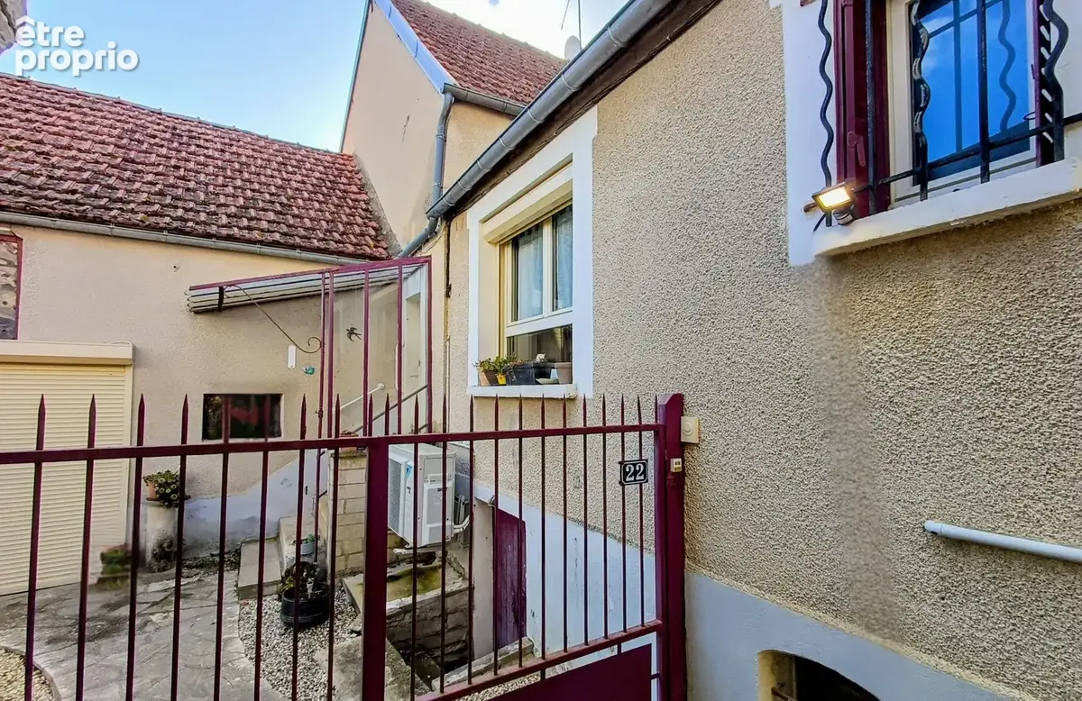 Maison à TANLAY