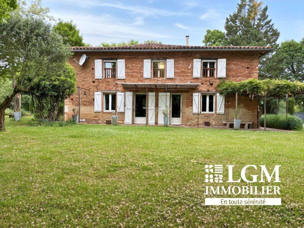 Réalville Maison de caractère 7 pièces avec ascenseur et hangar - photo 2