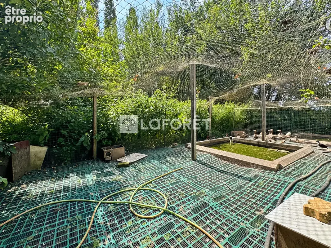 Ensemble immobilier avec fort potentiel de développement - Les Attaques (62) - photo 13