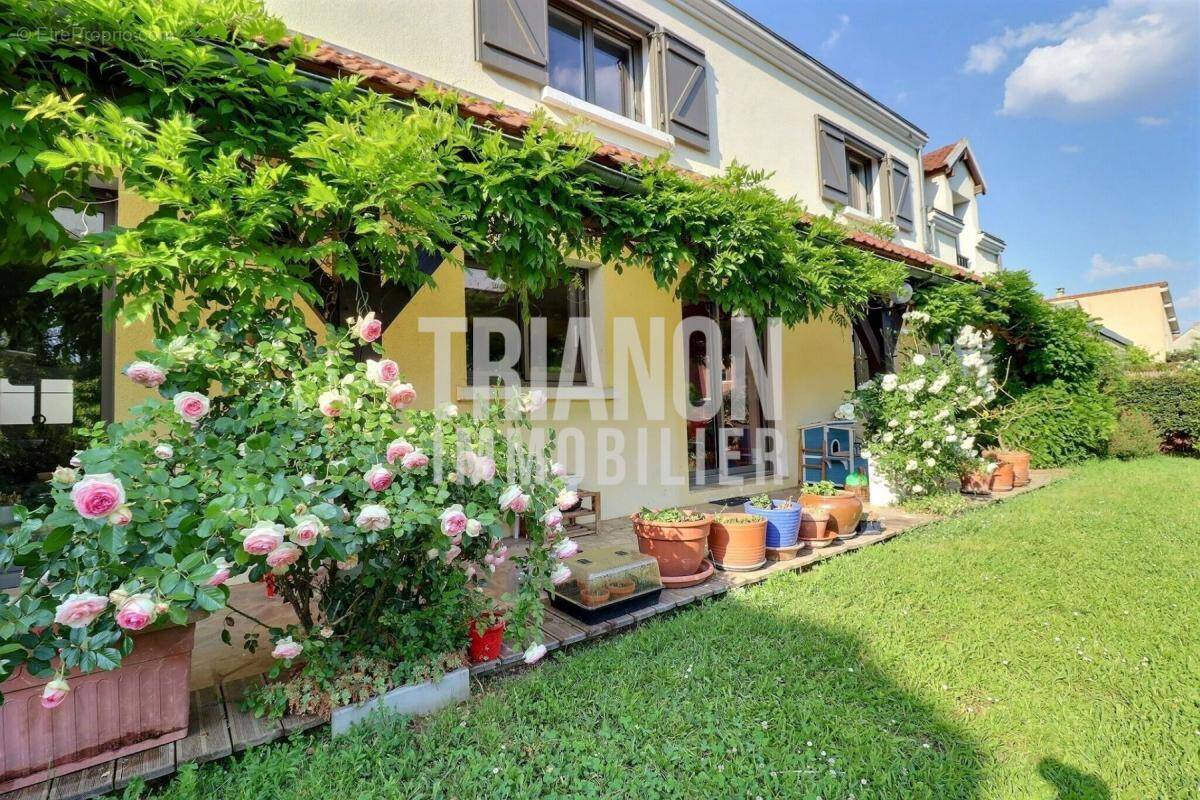 Maison à CROISSY-SUR-SEINE