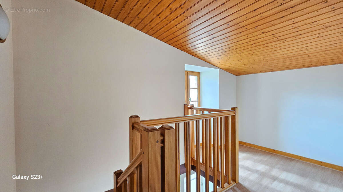 Maison à GRANZAY-GRIPT