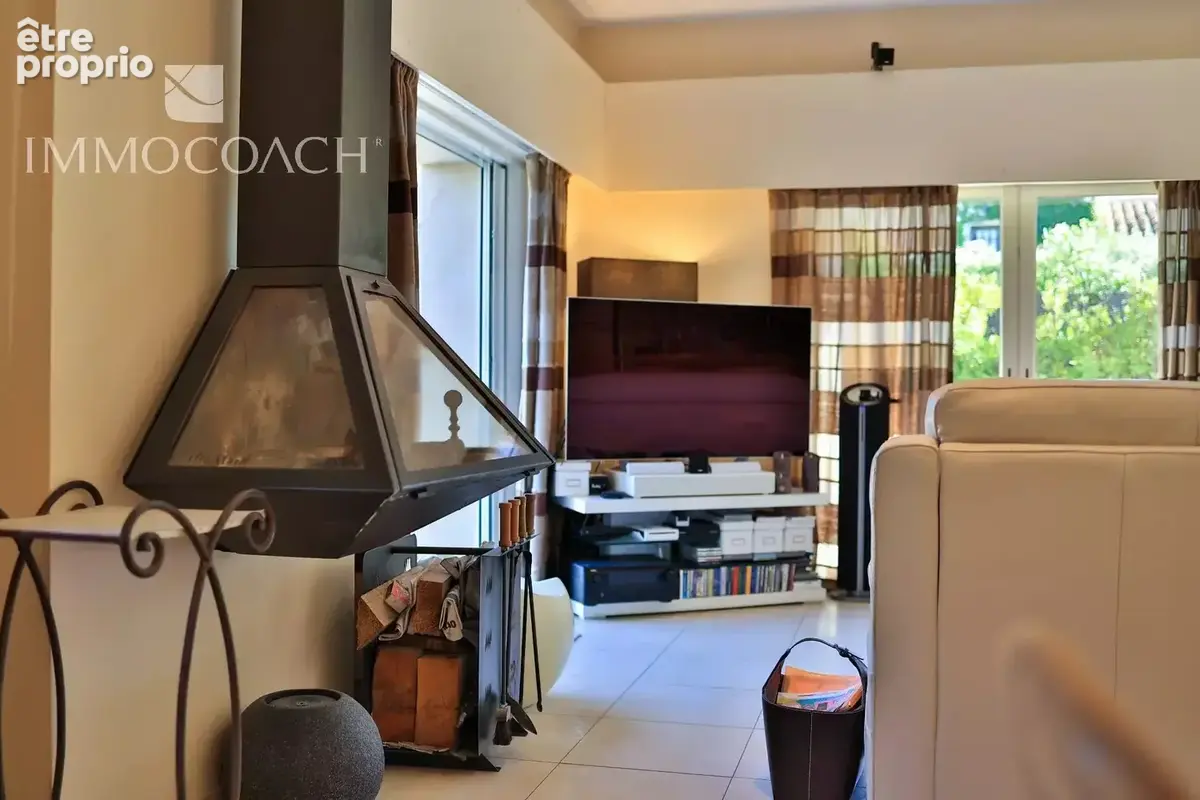 Charmante  villa conviviale  T4  de plain-pied avec piscine et jardin  à Saint Tropez - photo 24