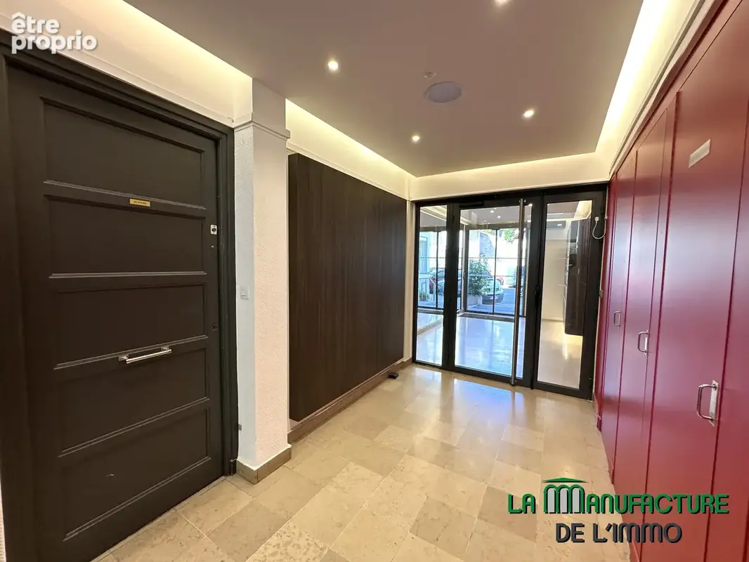 Appartement de type F6 de 140.14 m2 - 4 chambres - 2 balcons - cave - normes PMR / Saint-etienne Anatole Franc - photo 33