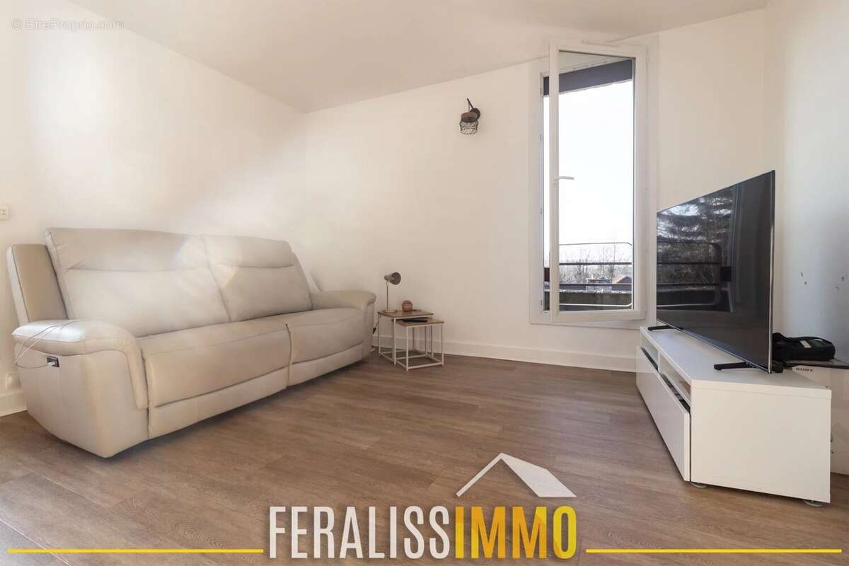 Appartement à ERAGNY