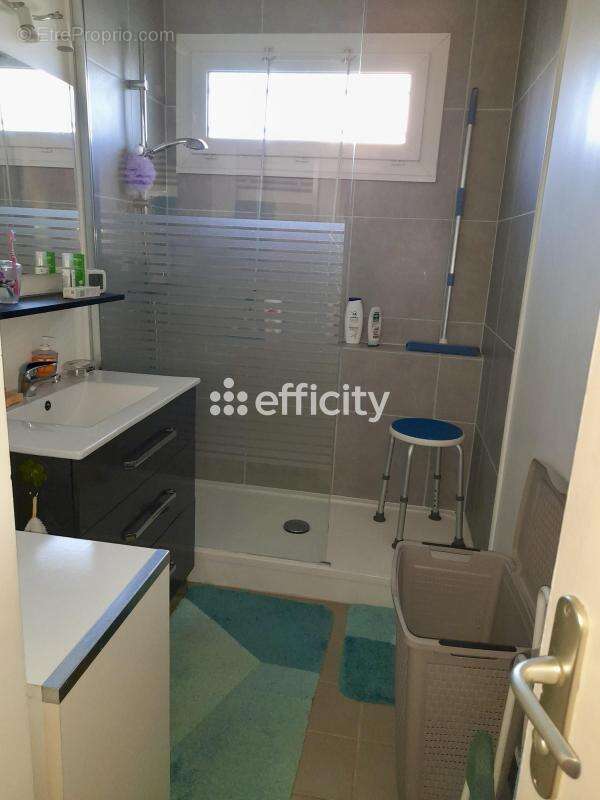 Maison à OZOIR-LA-FERRIERE