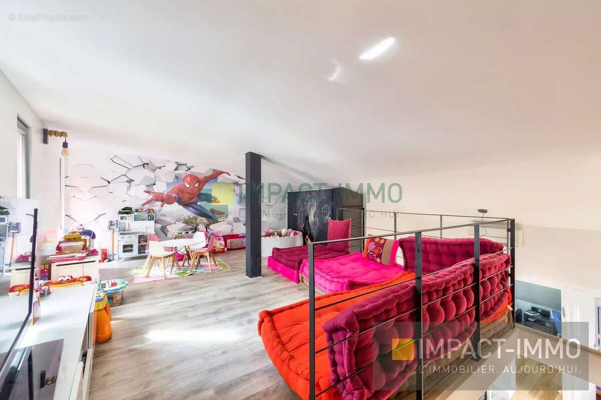 Appartement à PUTEAUX